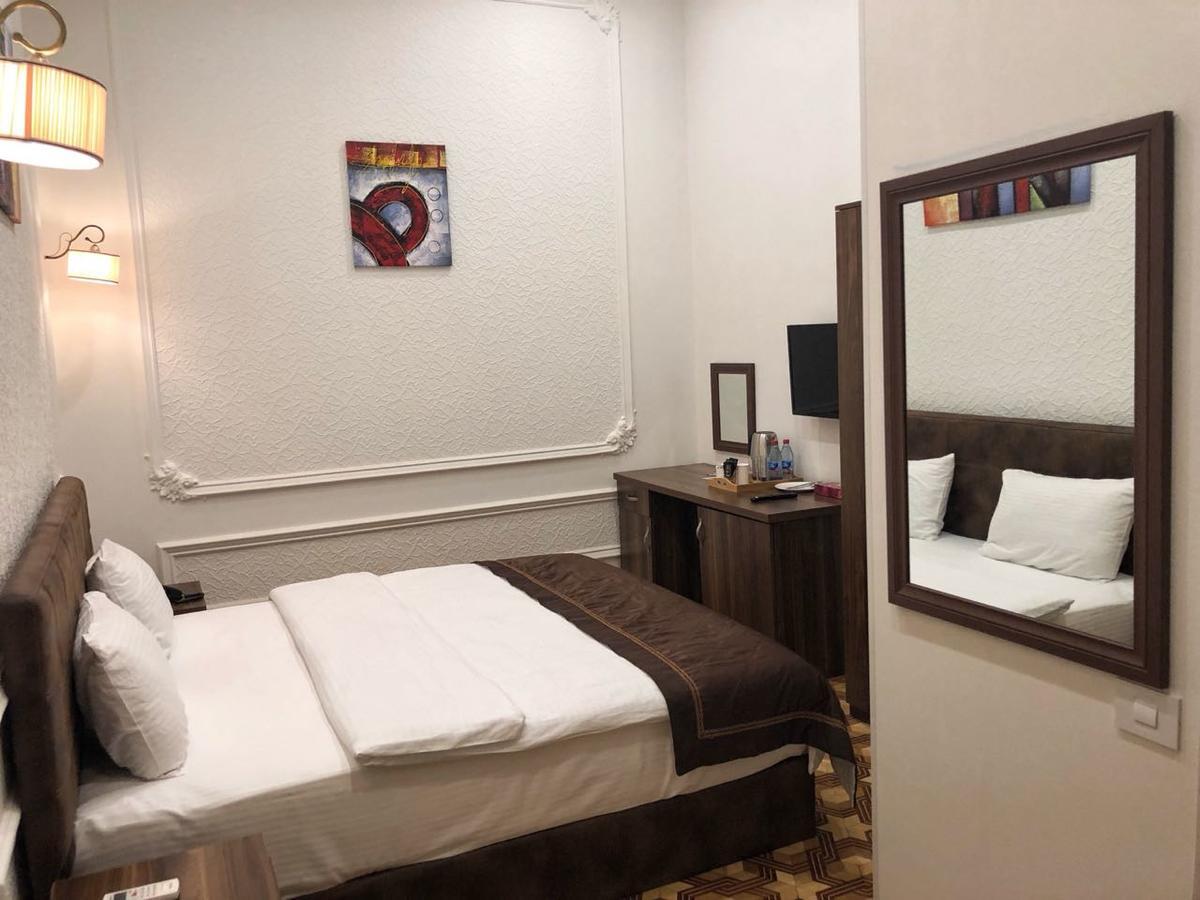 Malakhan Hotel Baku Eksteriør billede